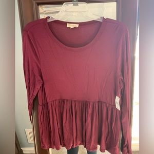 Long sleeve peplum tee